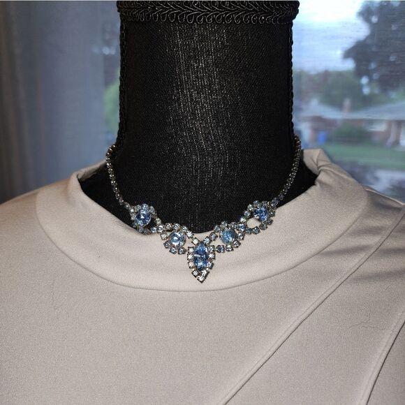 Blue Rhinestone Choker Necklace Vtg - Picture 9 of 9